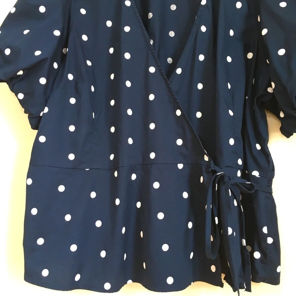 Old Navy Navy White Dots Waist Defined Puff Short Sleeve Tie-Wrap Blouse